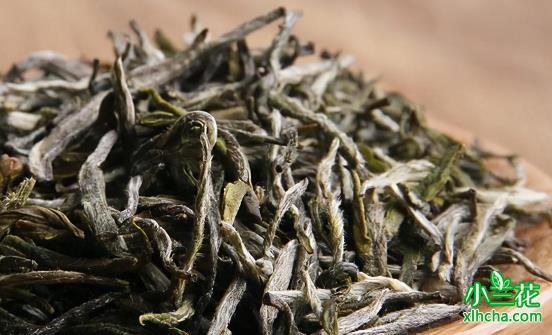 宝顶雪芽是什么茶？和竹叶青有什么区别